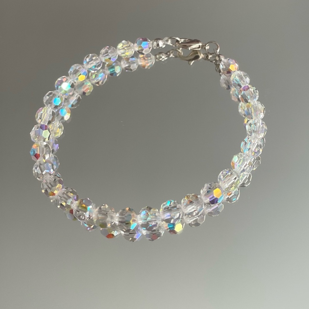 Elegant Crystal Bracelet